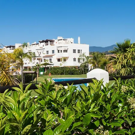 Sunset Golf Groundfloor Pool - Happy Apartment Estepona